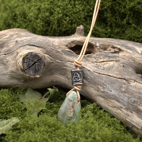 Collier de Sylvaris — Le Souffle des Terres Vivantes