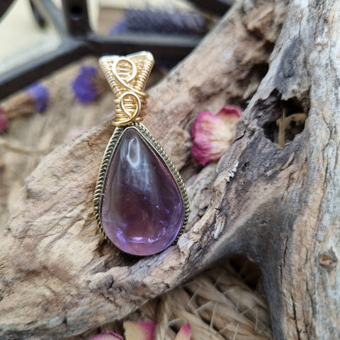 Pendentif Améthyste artisanal - Éclat d'ensorcelement
