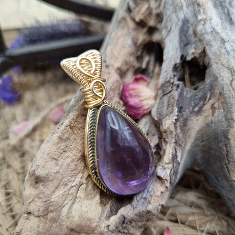 Pendentif Améthyste artisanal - Éclat d'ensorcelement