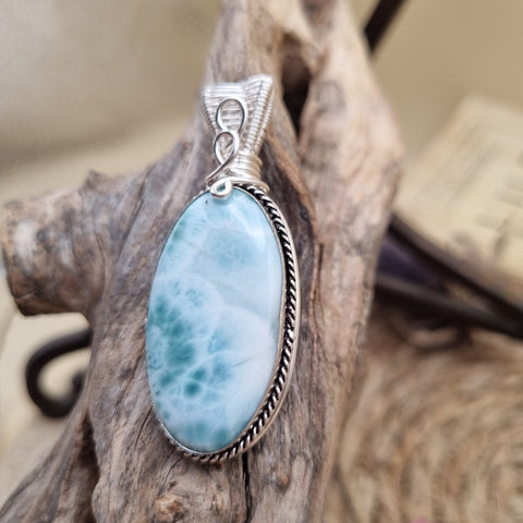 Pendentif Larimar artisanal - Fragment d’Océan
