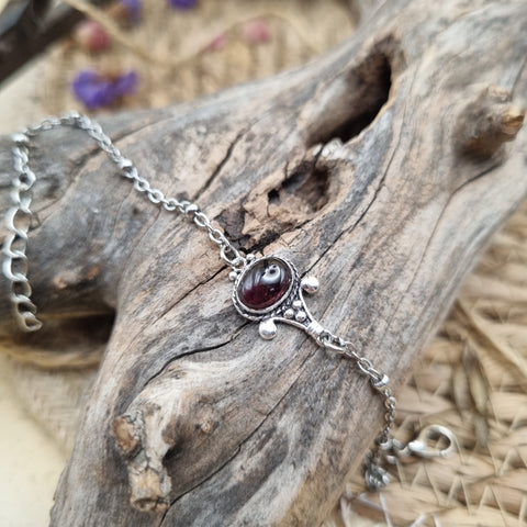 Bracelet artisanal Grenat - Force d'un Autre Temps