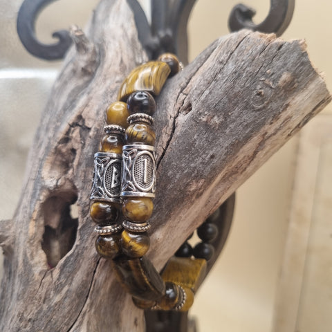 “Gardien des Sentiers Anciens" – Bracelet double Œil de Tigre & Onyx & Runes Berkana et Isaz