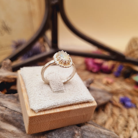 ✧ Bague Opale de Welo — Goutte des Forêts Anciennes ✧