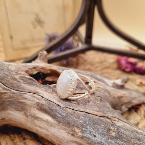 ✧ Bague Péristérite — Lueur de la Lune Ancienne ✧