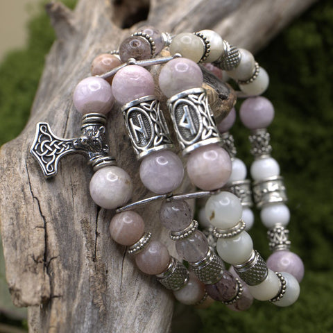 Bracelet Triple d’Æloria — L’Étreinte des Mondes Intérieurs