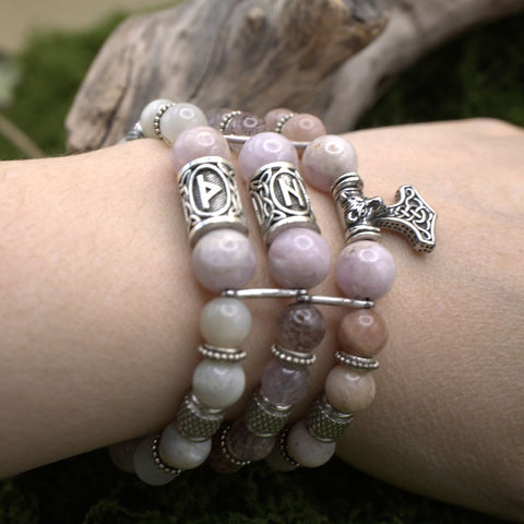 Bracelet Triple d’Æloria — L’Étreinte des Mondes Intérieurs