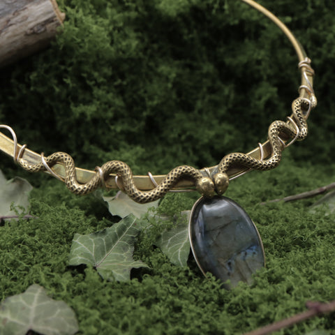 Torc de Svarthild — Les Serpents de Lumenombre