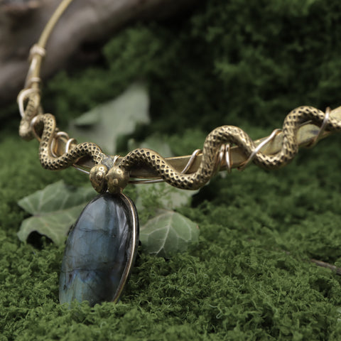 Torc de Svarthild — Les Serpents de Lumenombre