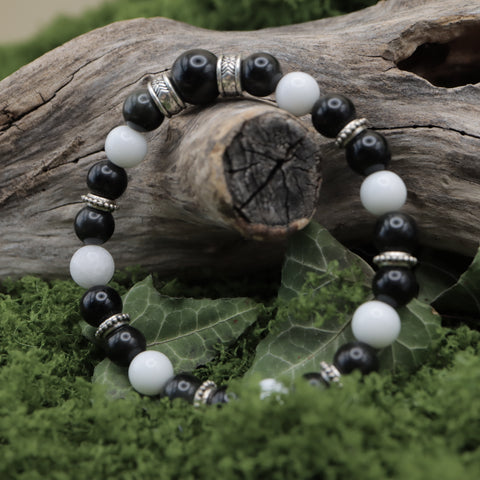 Bracelet de Halvyr — L’Équilibre du Clair et de l’Ombre