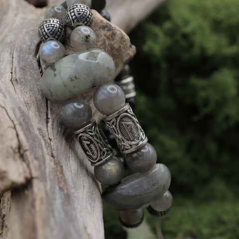 Bracelet Double d’Eihwyn — Le Serment des Ombres et de la Lumière