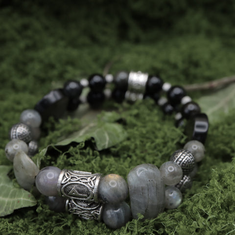Bracelet Double d’Eihwyn — Le Serment des Ombres et de la Lumière
