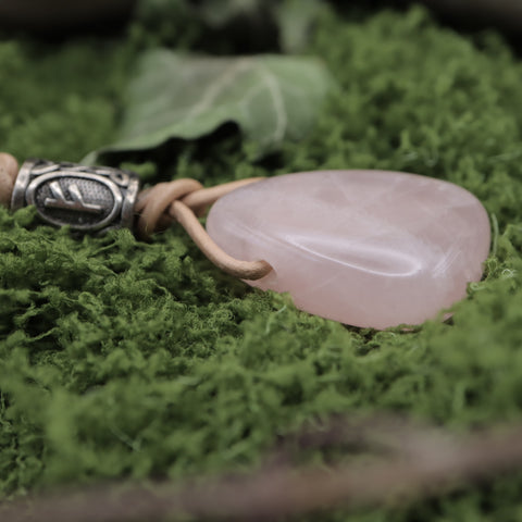 🌹 Collier « Fehwen » — Le Trésor du Cœur