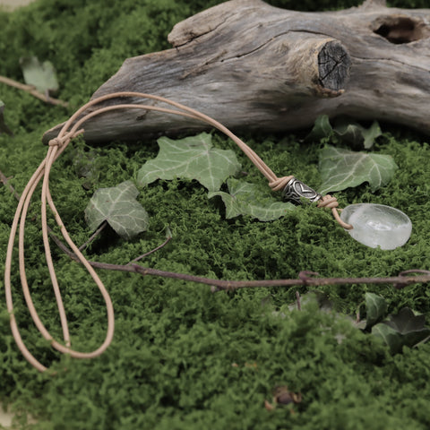 ✨ Collier « Kaunar » — La Flamme des Anciens Savoirs